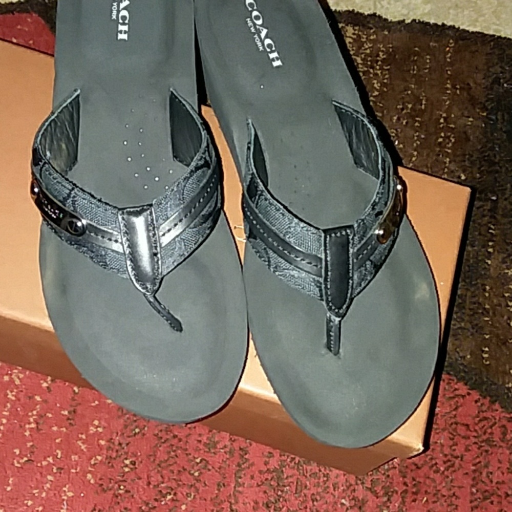 Coach signature thong sandal.